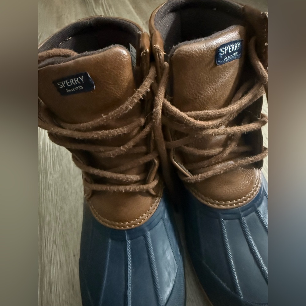 SPERRY Big Kids Duck Boots Brown Blue Size 5 $60 Waterproof Water Resistant - Picture 6 of 7